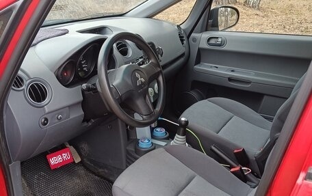 Mitsubishi Colt VI рестайлинг, 2006 год, 435 000 рублей, 12 фотография