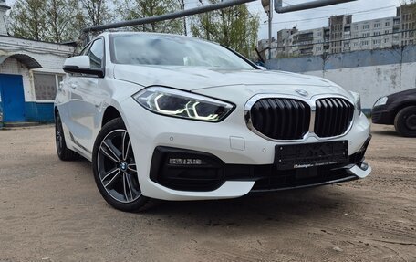 BMW 1 серия, 2020 год, 1 920 000 рублей, 2 фотография