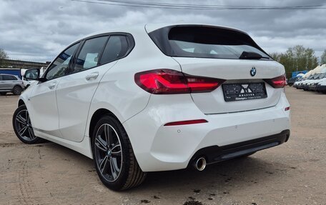 BMW 1 серия, 2020 год, 1 920 000 рублей, 4 фотография