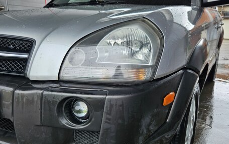 Hyundai Tucson III, 2005 год, 770 000 рублей, 2 фотография