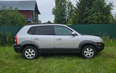 Hyundai Tucson III, 2005 год, 770 000 рублей, 11 фотография