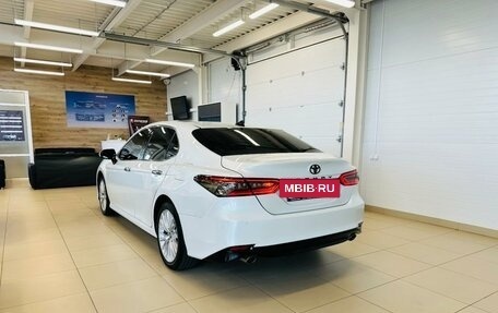 Toyota Camry, 2019 год, 3 099 999 рублей, 4 фотография