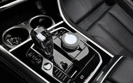 BMW 8 серия, 2022 год, 10 650 000 рублей, 12 фотография