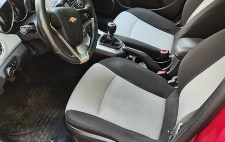 Chevrolet Cruze II, 2013 год, 690 000 рублей, 5 фотография