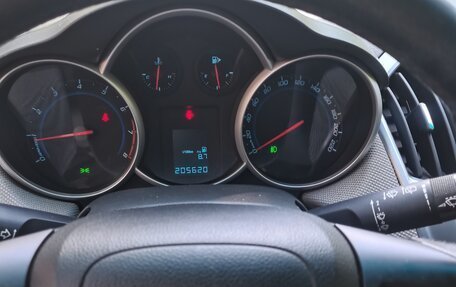Chevrolet Cruze II, 2013 год, 690 000 рублей, 8 фотография