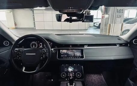 Land Rover Range Rover Evoque II, 2022 год, 3 470 000 рублей, 6 фотография