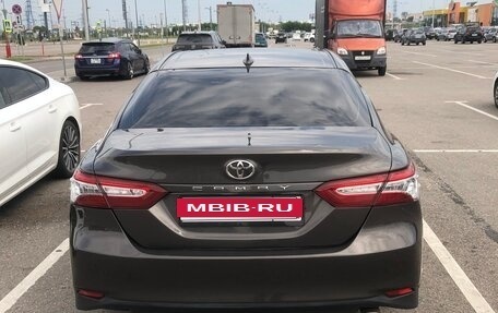 Toyota Camry, 2018 год, 2 150 000 рублей, 13 фотография