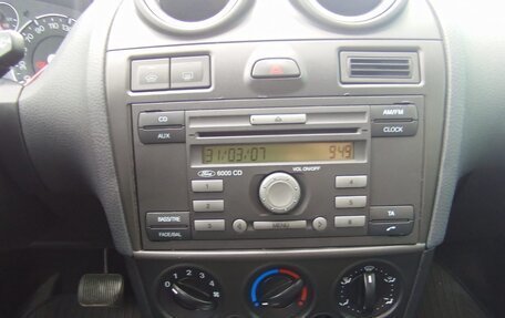 Ford Fiesta, 2006 год, 370 000 рублей, 11 фотография