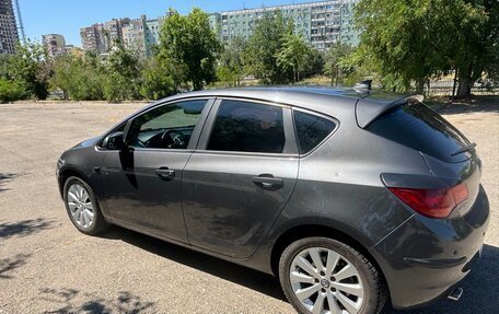 Opel Astra J, 2012 год, 1 150 000 рублей, 18 фотография