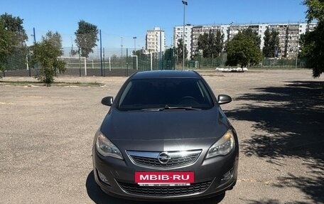 Opel Astra J, 2012 год, 1 150 000 рублей, 16 фотография