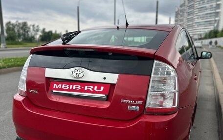 Toyota Prius, 2009 год, 675 000 рублей, 3 фотография