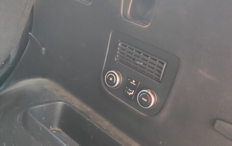 Hyundai Santa Fe III рестайлинг, 2014 год, 1 850 000 рублей, 28 фотография