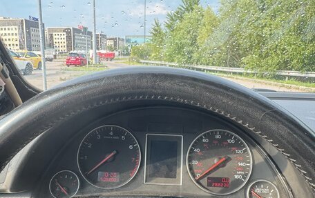 Audi A4, 2002 год, 500 000 рублей, 7 фотография