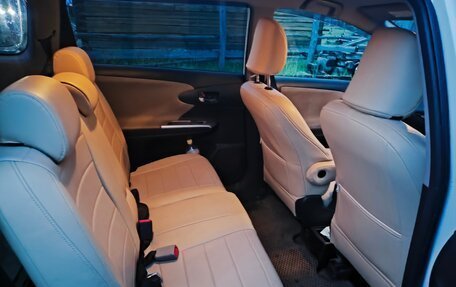 Toyota Wish II, 2009 год, 1 150 000 рублей, 7 фотография