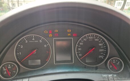 Audi A4, 2002 год, 450 000 рублей, 8 фотография