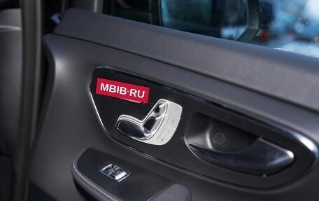 Mercedes-Benz V-Класс, 2024 год, 13 950 000 рублей, 16 фотография