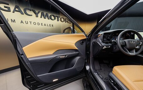 Lexus RX IV рестайлинг, 2025 год, 10 300 000 рублей, 12 фотография