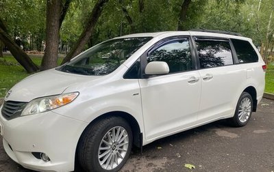 Toyota Sienna III, 2010 год, 2 470 000 рублей, 1 фотография