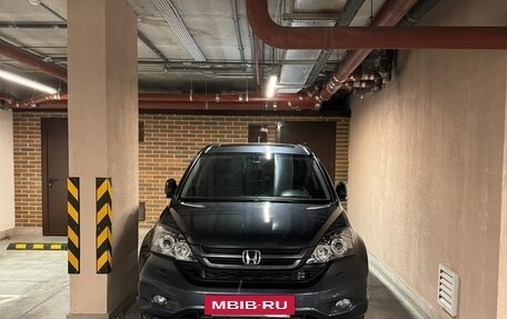 Honda CR-V III рестайлинг, 2010 год, 1 400 000 рублей, 29 фотография