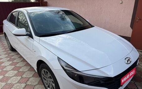 Hyundai Elantra, 2021 год, 1 700 000 рублей, 6 фотография