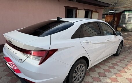 Hyundai Elantra, 2021 год, 1 700 000 рублей, 3 фотография