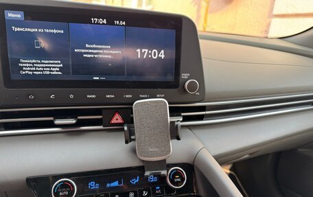 Hyundai Elantra, 2021 год, 1 700 000 рублей, 15 фотография