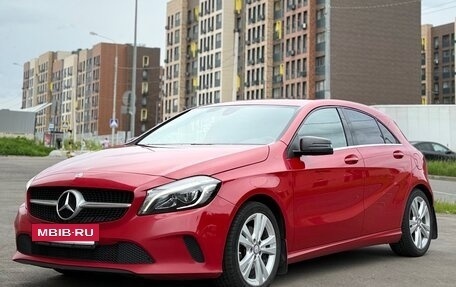 Mercedes-Benz A-Класс, 2017 год, 1 450 000 рублей, 3 фотография