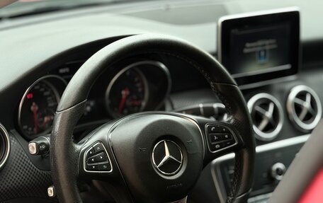 Mercedes-Benz A-Класс, 2017 год, 1 450 000 рублей, 17 фотография