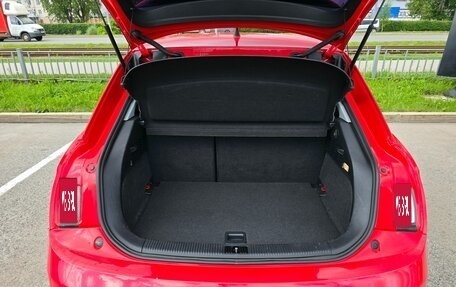 Audi A1, 2011 год, 950 000 рублей, 16 фотография