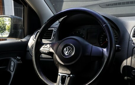 Volkswagen Polo VI (EU Market), 2012 год, 797 000 рублей, 13 фотография