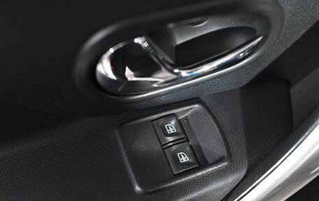 Renault Sandero II рестайлинг, 2019 год, 1 290 000 рублей, 18 фотография