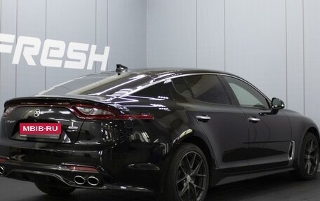 KIA Stinger I, 2018 год, 2 300 000 рублей, 2 фотография