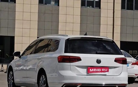 Volkswagen Passat B8 рестайлинг, 2022 год, 3 584 000 рублей, 6 фотография