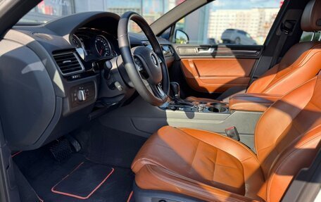Volkswagen Touareg III, 2013 год, 2 850 000 рублей, 9 фотография