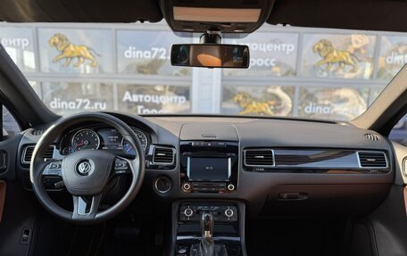 Volkswagen Touareg III, 2013 год, 2 850 000 рублей, 20 фотография