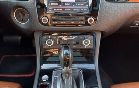 Volkswagen Touareg III, 2013 год, 2 850 000 рублей, 17 фотография