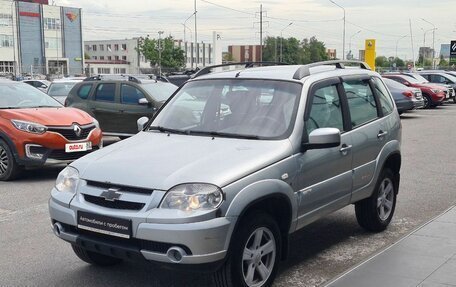 Chevrolet Niva I рестайлинг, 2014 год, 430 000 рублей, 3 фотография