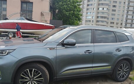 Chery Tiggo 8 Pro, 2022 год, 1 860 000 рублей, 3 фотография