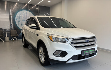 Ford Escape III, 2019 год, 1 650 000 рублей, 3 фотография