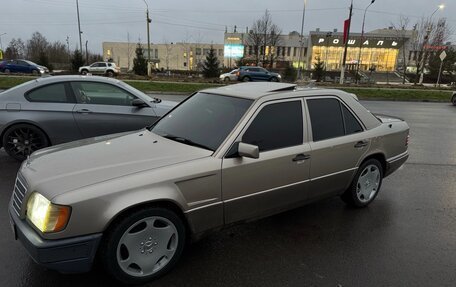 Mercedes-Benz E-Класс, 1994 год, 700 000 рублей, 5 фотография