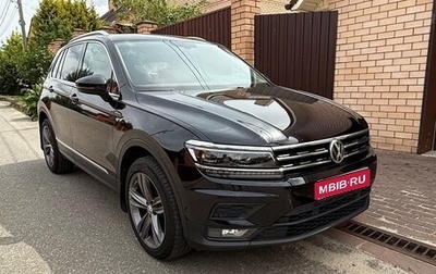 Volkswagen Tiguan II, 2018 год, 2 390 000 рублей, 1 фотография