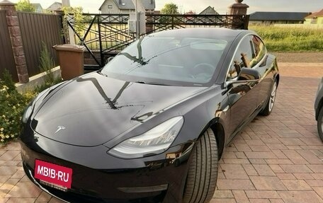 Tesla Model 3 I, 2018 год, 1 980 000 рублей, 4 фотография