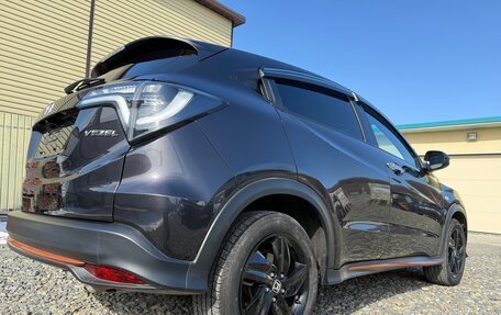 Honda Vezel, 2022 год, 2 165 000 рублей, 5 фотография