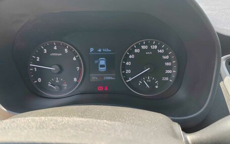 Hyundai Solaris II рестайлинг, 2017 год, 1 390 000 рублей, 20 фотография