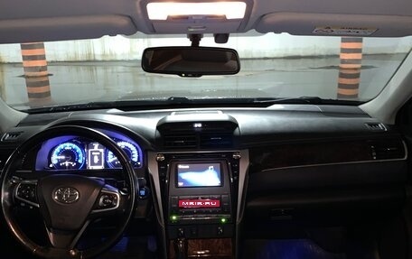 Toyota Camry, 2017 год, 1 850 000 рублей, 3 фотография