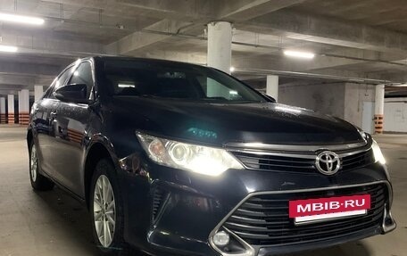Toyota Camry, 2017 год, 1 850 000 рублей, 14 фотография