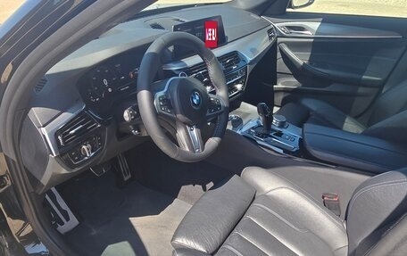 BMW 5 серия, 2018 год, 4 285 000 рублей, 12 фотография
