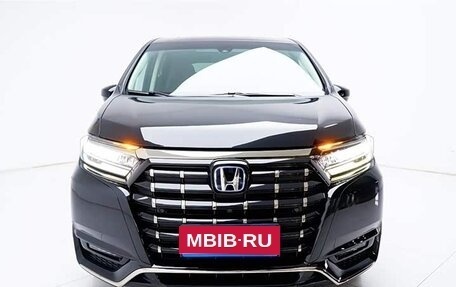 Honda Elysion, 2022 год, 3 300 000 рублей, 1 фотография