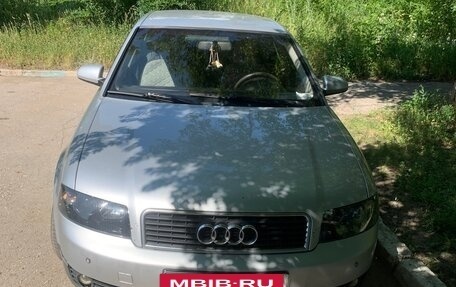 Audi A4, 2002 год, 600 000 рублей, 4 фотография