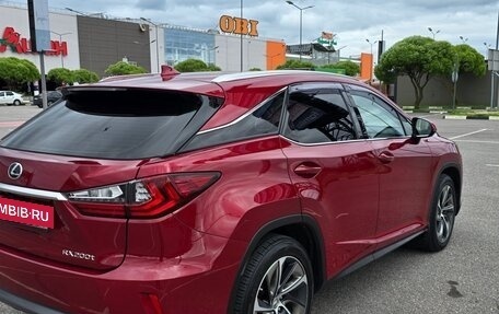 Lexus RX IV рестайлинг, 2017 год, 4 200 000 рублей, 11 фотография